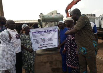 Rep Akande-Sadipe Provides Additional Boreholes, Transformers, Solar Light for Oluyole Constituency