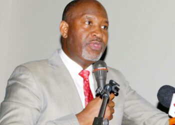 Minister begs airlines not to shut down operations