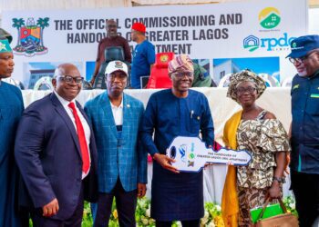 PHOTOS: Gov. Sanwo-Olu, His Deputy, Dr Hamzat at the Commissioning and Handing Over of the Greater Lagos LBIC Apartments at Ijaiye-Ogba, on Wednesday, 29 June, 2022