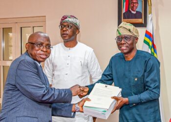 PICTURES: Gov. Sanwo-Olu Receives Visitation Panel’s Report On LASU At Lagos House, Marina On Thursday, 01 September 2022