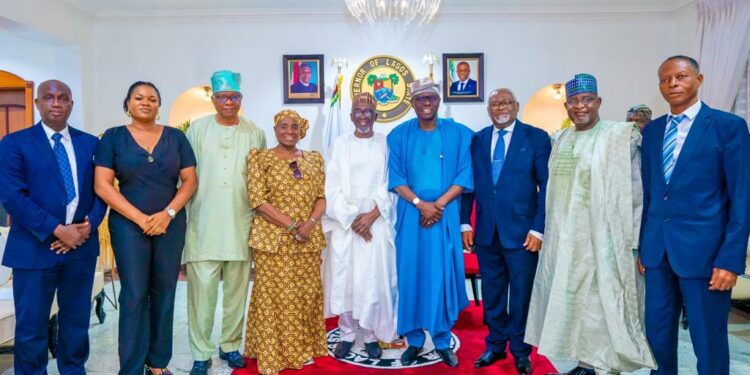 PICTURES: Gov. Sanwo-Olu receives the Board of Trustees of Nigeria Media Merit Award (NMMA) during a Courtesy Visit at Lagos House, Marina, on Tuesday, October 18, 2022