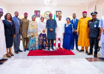 PHOTOS: The Governing Council of the National Youth Service Corps (NYSC) Pay Courtesy Visit to Gov. Sanwo-Olu at the Lagos House, Marina, on Monday, November 14, 2022