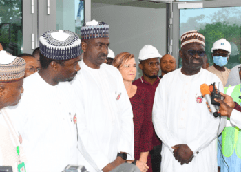 Permanent Secretary, Presidential Aides Inspect Presidential Wing Of State House Medical Centre