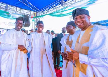 Do not despair, vote PDP for better future, Okowa urges Nigerians