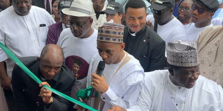 Jamoh Extols Virtues of Late Prince Paeke, Commissions Hall in His Honour