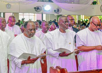 PICTURES: Sanwo-Olu Attends Funeral Sevice Of Otunba Olabusomi Balogun At The Cathedral Church Of Our Saviour, Ijebu Ode, Ogun State On Saturday, 8th July 2023