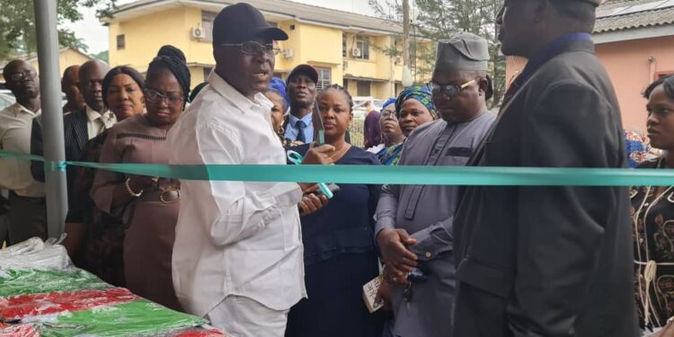 Oyo Govt. Distributes Sporting Equipment to 82 Schools