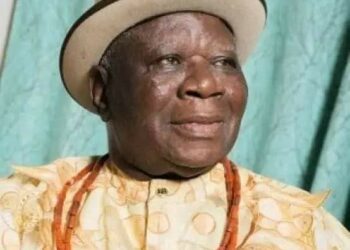N78BN EFFURUN/WARRI FLYOVER: Oborevwori gets Clark’s ‘pat on the back’