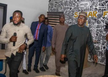 Visit to New Sugar Film Factory