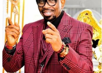 Oborevwori celebrates Pastor Ayo Oritsejafor on birth anniversary