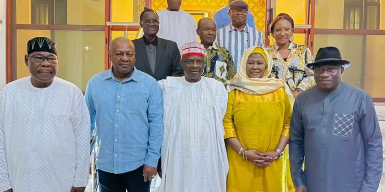 Presidential run-off: Jonathan, West African Elders caution against unofficial declaration of results in Liberia