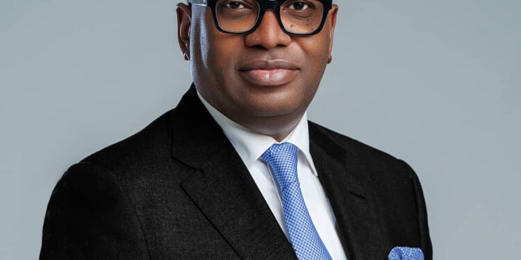 NOVA Bank Commences Operations as a National Commercial Bank