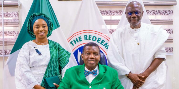 PICTURES: Gov. Sanwo-Olu, the First Lady, Pastor Adeboye attend Independence Day service at RCCG Headquarters, Redemption way, Ebute Metta on Sunday, October 6, 2024