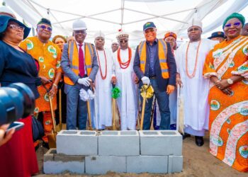 PICTURES: Gov. Sanwo-Olu at the ground breaking ceremony of Ibom towers by his Akwa Ibom state counterpart, pastor Umo Eno in Lagos, on Wednesday