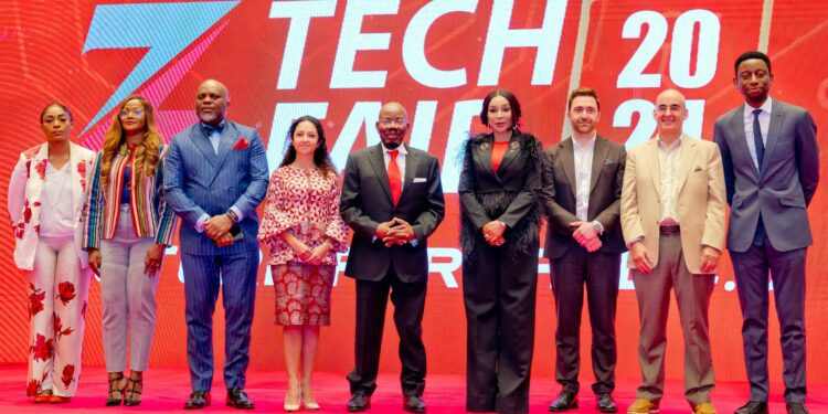 Zenith Bank rewards hackathon winners with N77.5m cash prize