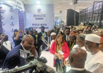 Minister Extols Dangote Cement, Seeks Partnership To Bridge Housing Gap