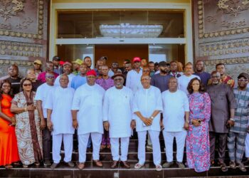 PRESIDENTIAL PRIMARY: Oborevwori Visits Emerhor, Rallies Massive Votes For Tinubu