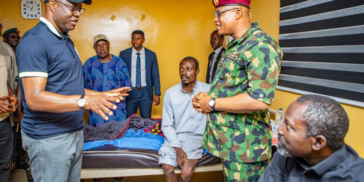 PHOTO: Gov Makinde Visit Rescue Abducted Victims