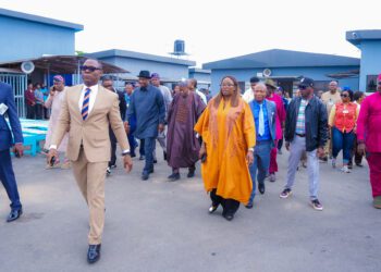 Minister, Board Chairman Commend FAAN MD on Pilgrim Terminal Upgrade