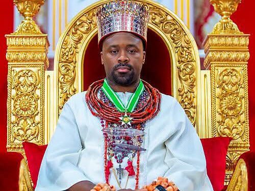 5TH YEAR CORONATION ANNIVERSARY: Oborevwori Celebrates Olu Of Warri, Atuwatse III
