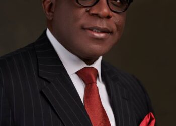United Nigeria Airlines’ boss wins Travel Personality Award
