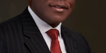 United Nigeria Airlines’ boss wins Travel Personality Award