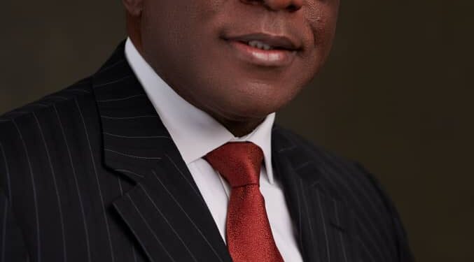 United Nigeria Airlines’ boss wins Travel Personality Award